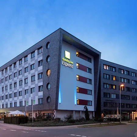 Express Airport By Ihg 3* Brema