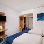 Hotell Express Airport By Ihg 3*