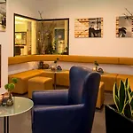 Hotell Express Airport By Ihg 3*