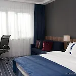 Hotel Express Airport By Ihg Brema