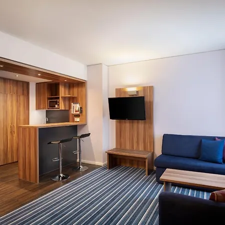 Otel Express Airport By Ihg