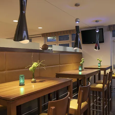 Express Airport By Ihg Bremen