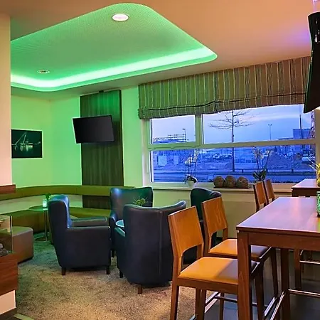 Express Airport By Ihg Bremen