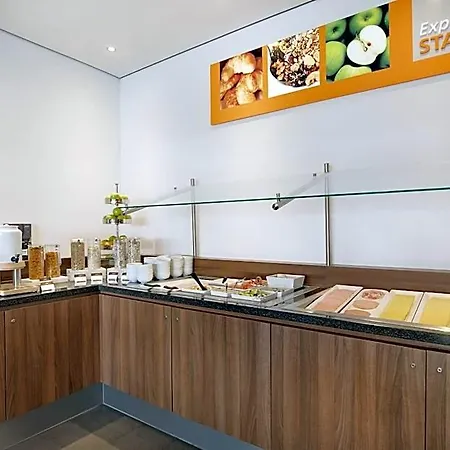 Express Airport By Ihg 3* Bremen