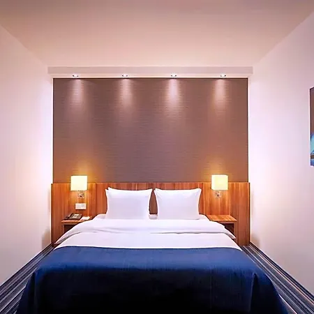 Express Airport By Ihg 3* Bremen