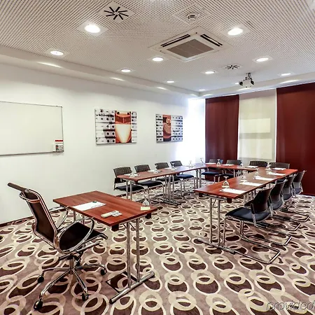Express Airport By Ihg מלון ברמן