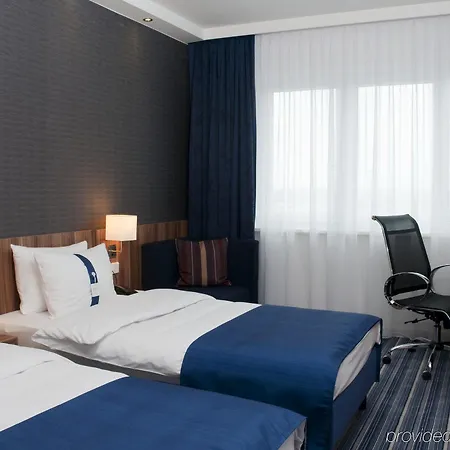 Express Airport By Ihg