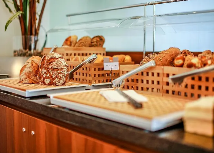 Express Airport By Ihg מלון ברמן