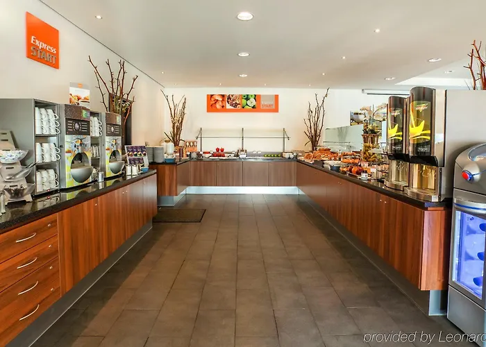 ホリデイ エクスプレス エアポート