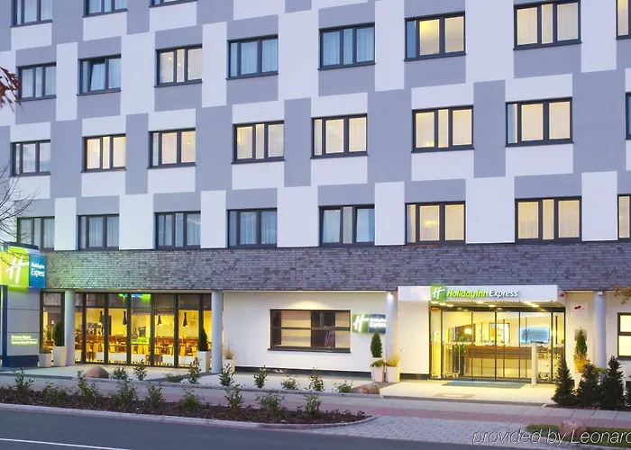 Express Airport By Ihg