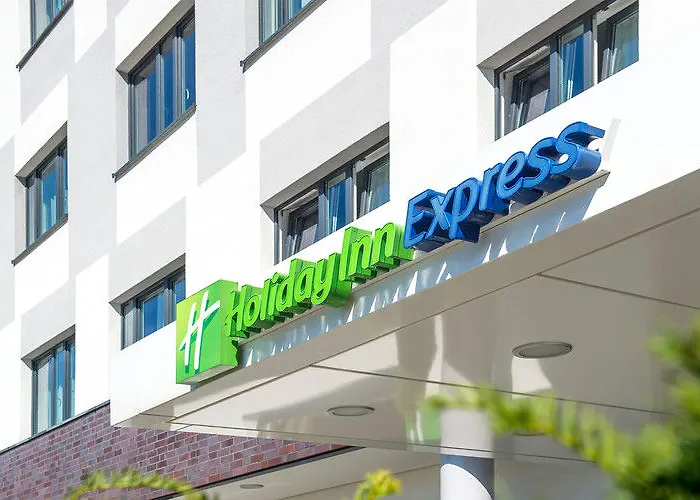 Express Airport By Ihg